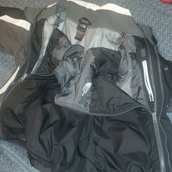 North face shell and lining - Picture 8 of 8